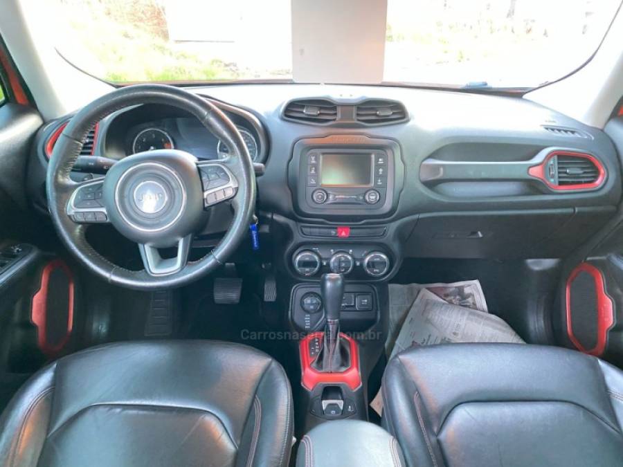 JEEP - RENEGADE - 2015/2016 - Laranja - R$ 83.000,00