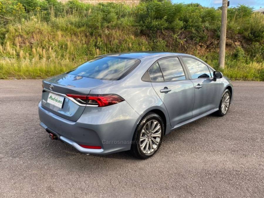 TOYOTA - COROLLA - 2019/2020 - Cinza - R$ 120.000,00