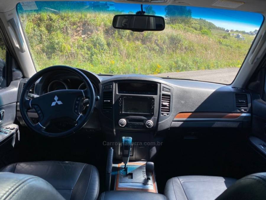 MITSUBISHI - PAJERO FULL - 2008/2008 - Preta - R$ 90.000,00