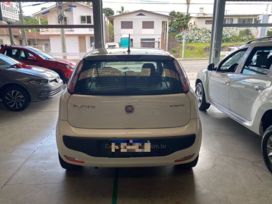 FIAT - PUNTO - 2015/2016 - Branca - R$ 46.000,00