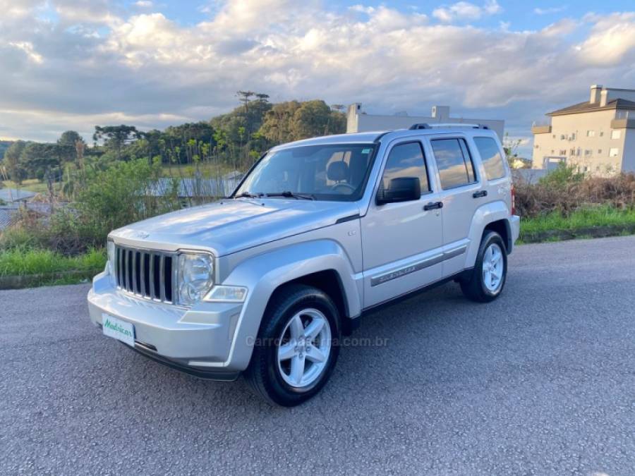 JEEP - CHEROKEE - 2012/2012 - Prata - R$ 72.000,00