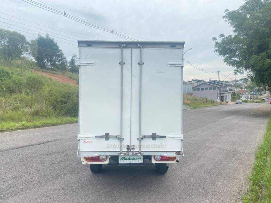 HYUNDAI - HR - 2007/2007 - Branca - R$ 80.000,00