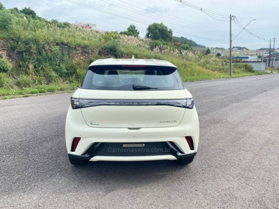 BYD - DOLPHIN - 2024/2025 - Branca - R$ 152.000,00