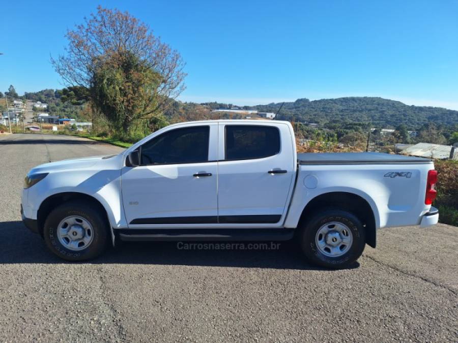 CHEVROLET - S10 - 2022/2023 - Branca - Sob Consulta