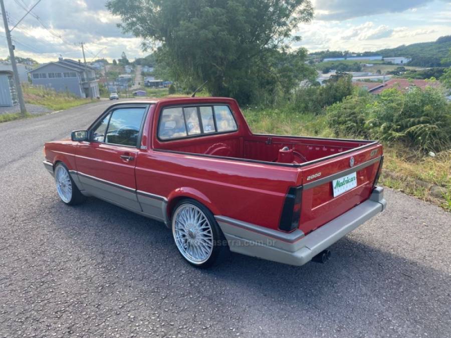 VOLKSWAGEN - SAVEIRO - 1995/1996 - Vermelha - R$ 150.000,00