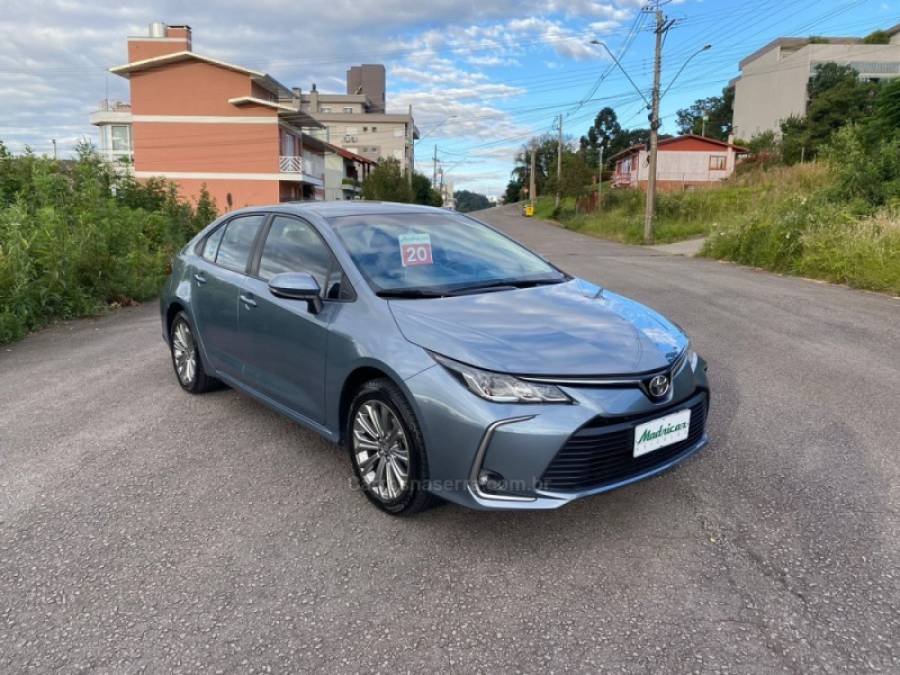 TOYOTA - COROLLA - 2019/2020 - Cinza - R$ 120.000,00