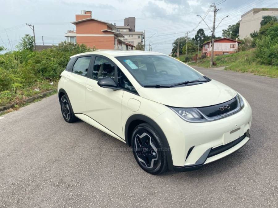 BYD - DOLPHIN - 2024/2025 - Branca - R$ 152.000,00