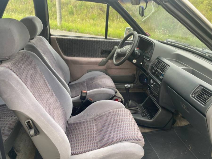 FORD - ESCORT - 1990/1990 - Prata - R$ 55.000,00