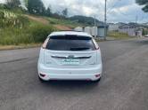 FORD - FOCUS - 2011/2012 - Branca - R$ 45.300,00