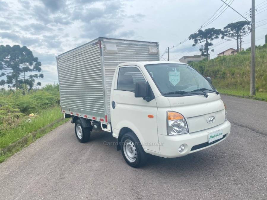 HYUNDAI - HR - 2007/2007 - Branca - R$ 80.000,00