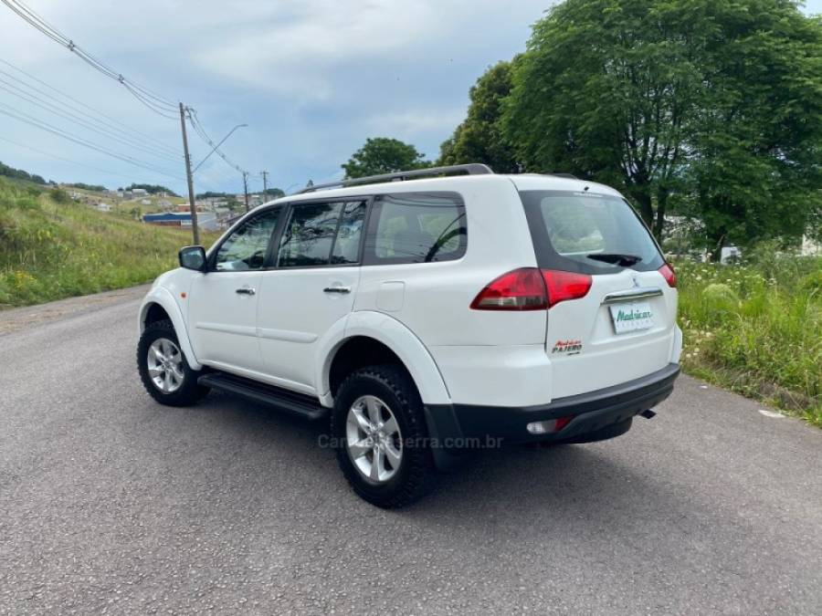 MITSUBISHI - PAJERO - 2015/2016 - Branca - R$ 150.000,00