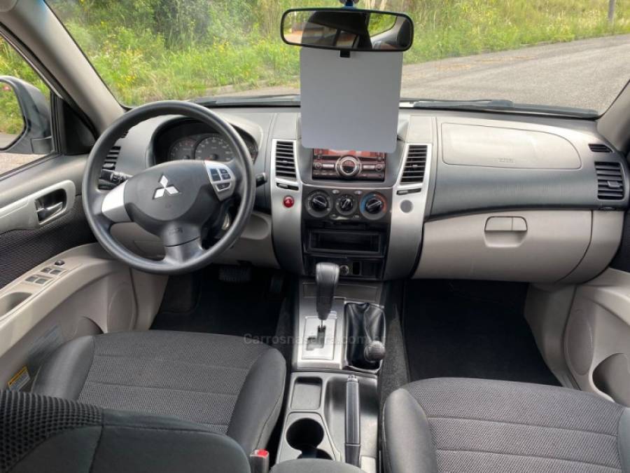 MITSUBISHI - PAJERO - 2015/2016 - Branca - R$ 143.500,00