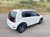 VOLKSWAGEN - UP - 2019/2020 - Branca - R$ 68.000,00
