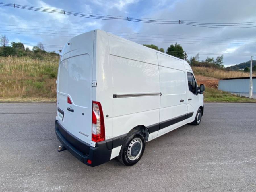 RENAULT - MASTER - 2022/2023 - Branca - R$ 200.000,00