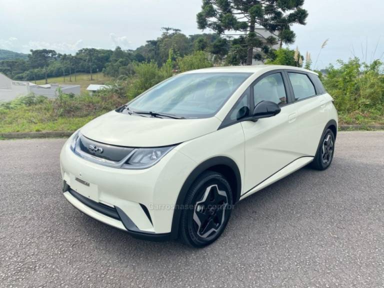 BYD - DOLPHIN - 2024/2025 - Branca - R$ 152.000,00
