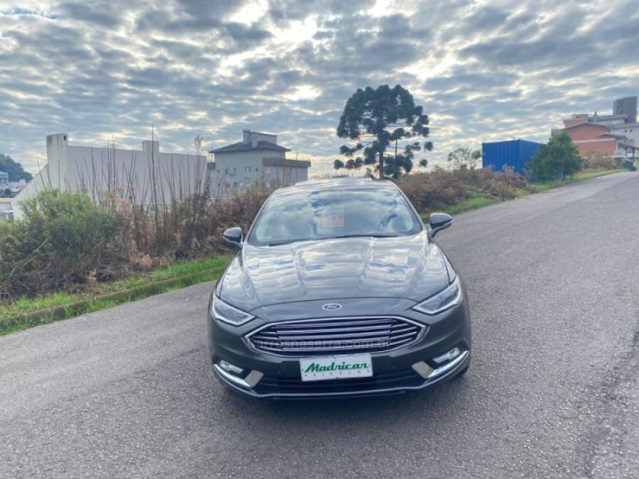 FORD - FUSION - 2017/2017 - Cinza - R$ 100.000,00