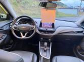 CHEVROLET - ONIX - 2021/2022 - Branca - R$ 84.000,00
