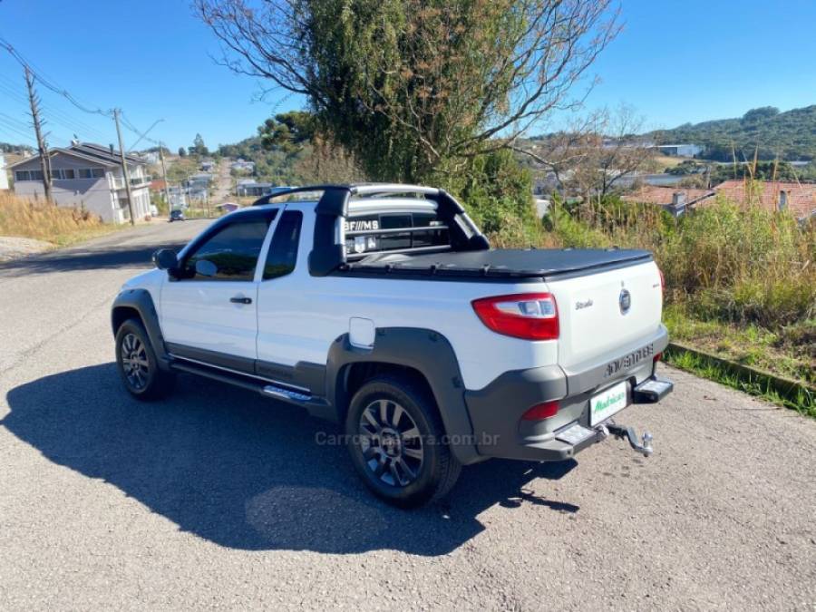 FIAT - STRADA - 2016/2016 - Branca - R$ 66.000,00