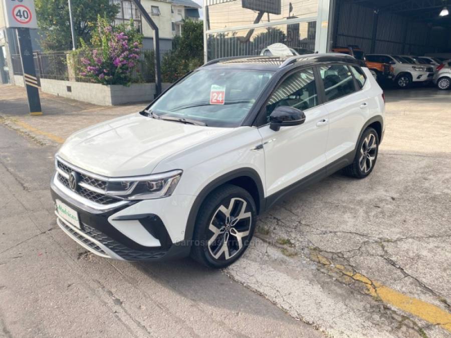 VOLKSWAGEN - TAOS - 2023/2024 - Branca - R$ 185.000,00