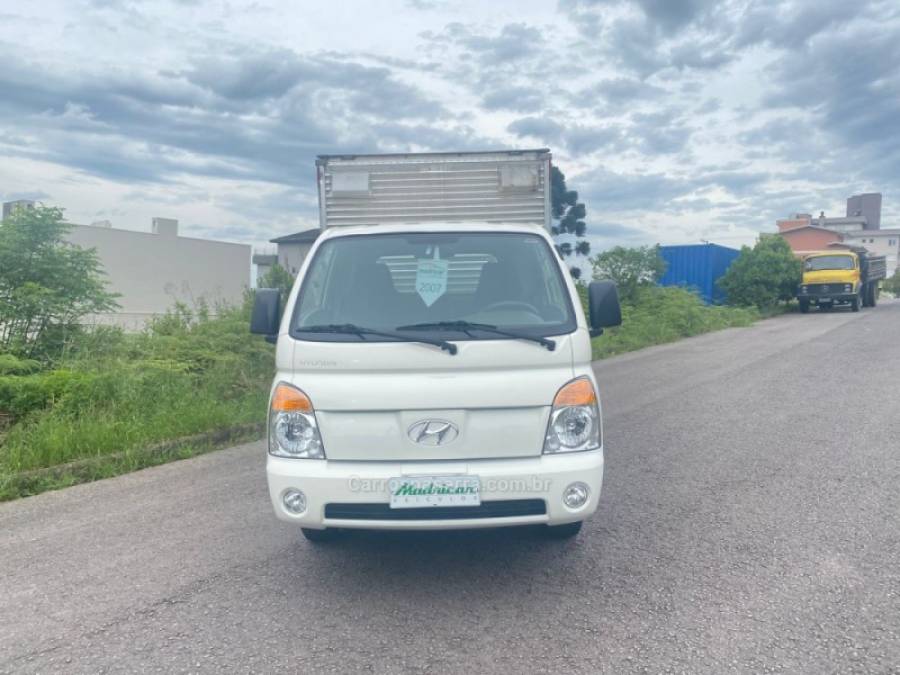 HYUNDAI - HR - 2007/2007 - Branca - R$ 80.000,00