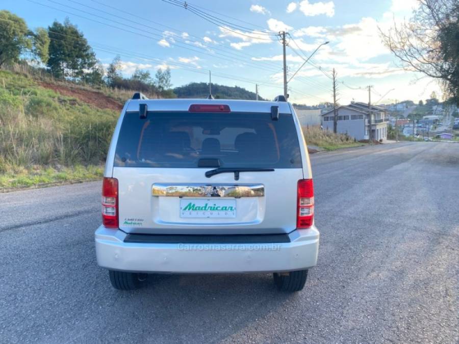 JEEP - CHEROKEE - 2012/2012 - Prata - R$ 72.000,00